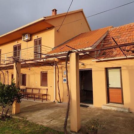 Apartment Put Vidaka Policnik Exterior foto
