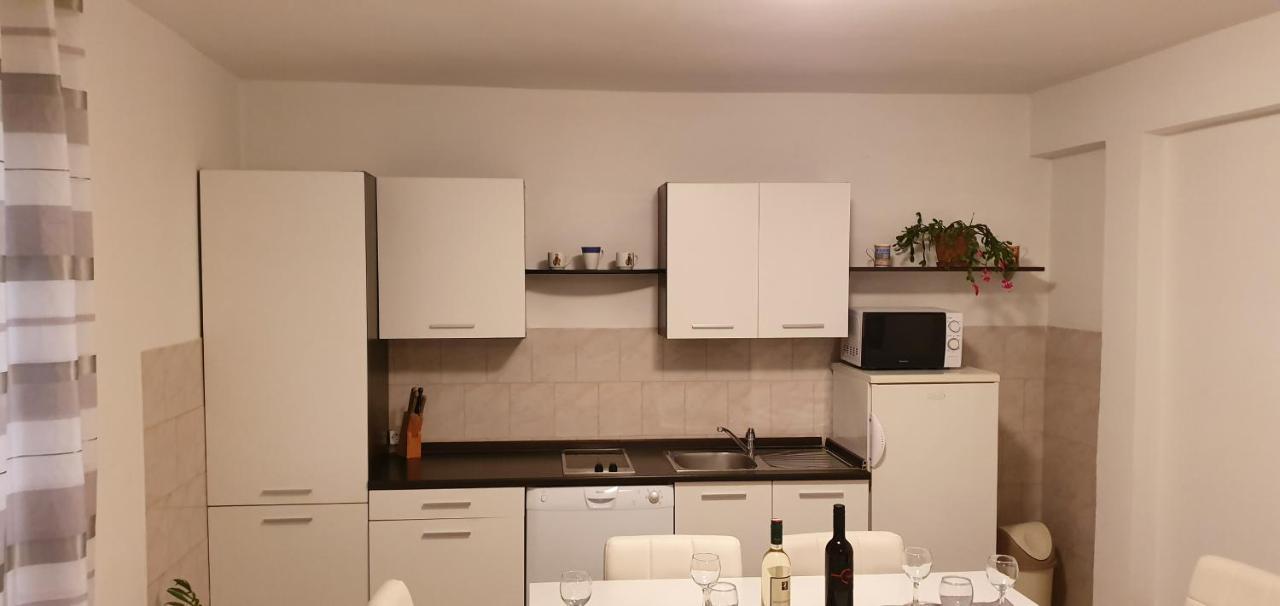 Apartment Put Vidaka Policnik Exterior foto